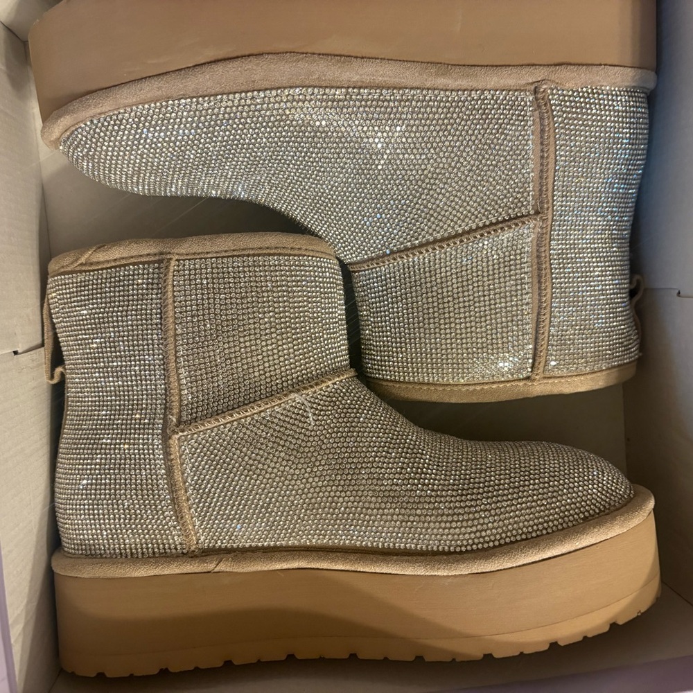Steve Madden Glittering Ankle Booties - Silver and Tan